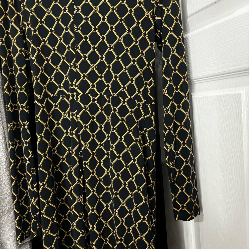A beautiful dress that makes your body looks beautiful